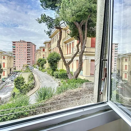 Fanti House
